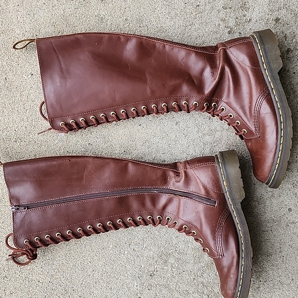 Dr. Martens 1B60 Bex Leather Pisa Lace-Up 20-Eyelet Knee-High Boots Size 8 - Picture 14 of 16